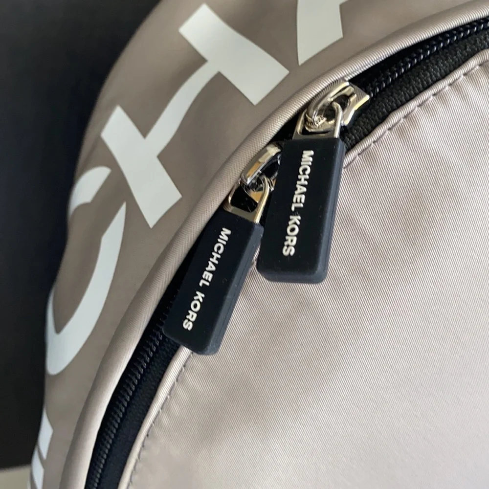 New MICHAEL KORS Large UNISEX BACKPACK